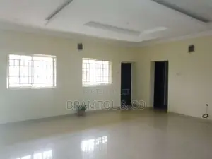 3bdrm Block of Flats in With Bq, Mabushi for rent