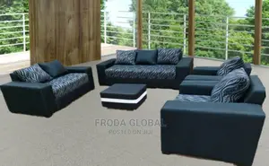 7-Seaters Sofa Chairs With Pillows,Puffy Table. Fabric Couch. Lei9