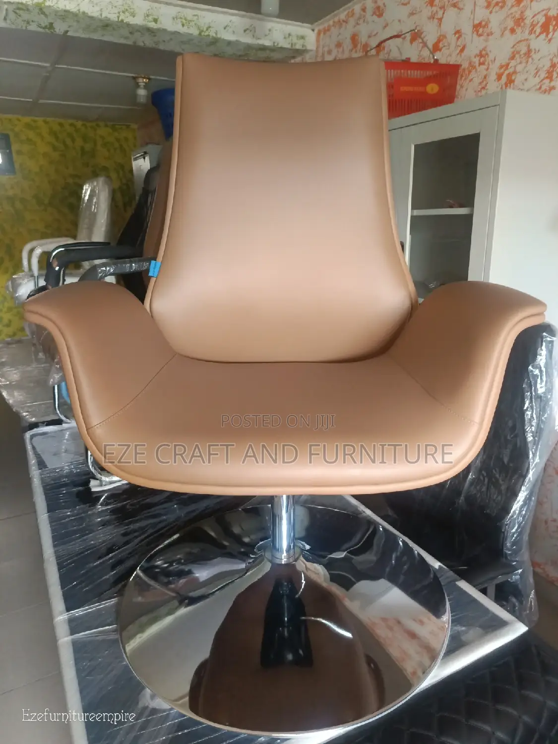 Executive Revolving Boss Chair
