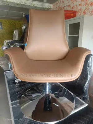 Executive Revolving Boss Chair