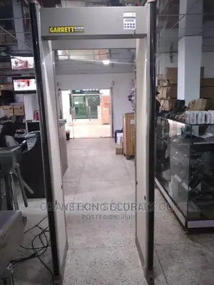 Garrett PD 6500i Walk Through 33-zone Metal Detector