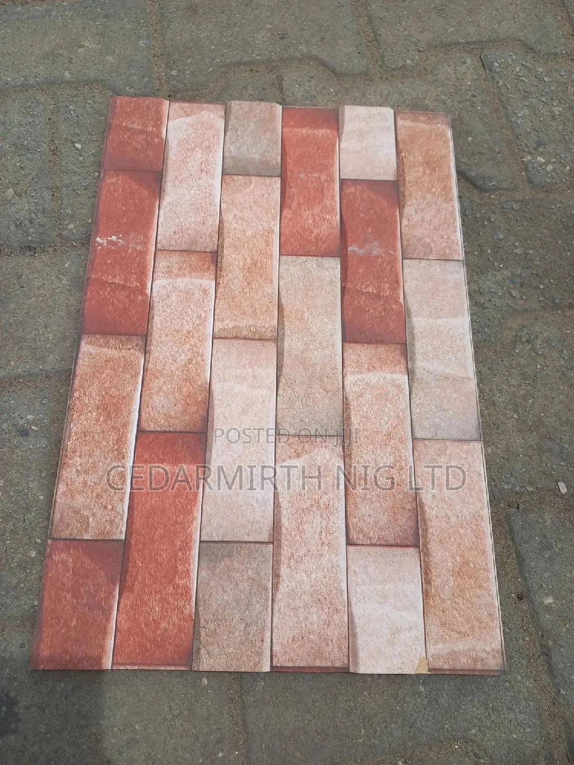 New Pillar Tile