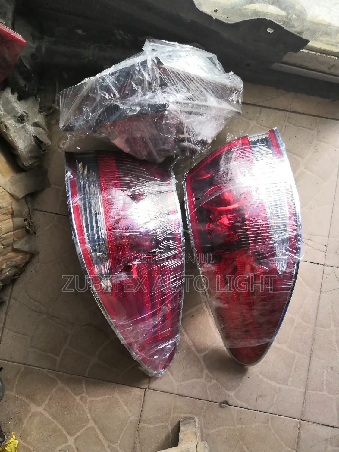 Complete Rearlight Es330 2005