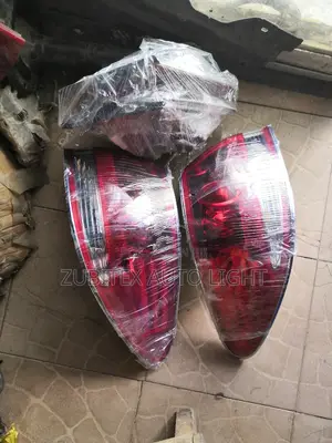 Complete Rearlight Es330 2005