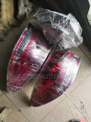 Complete Rearlight Es330 2005