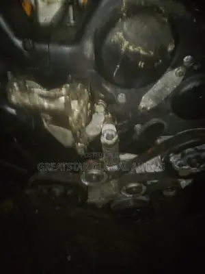 Laguna 2 Engine V6