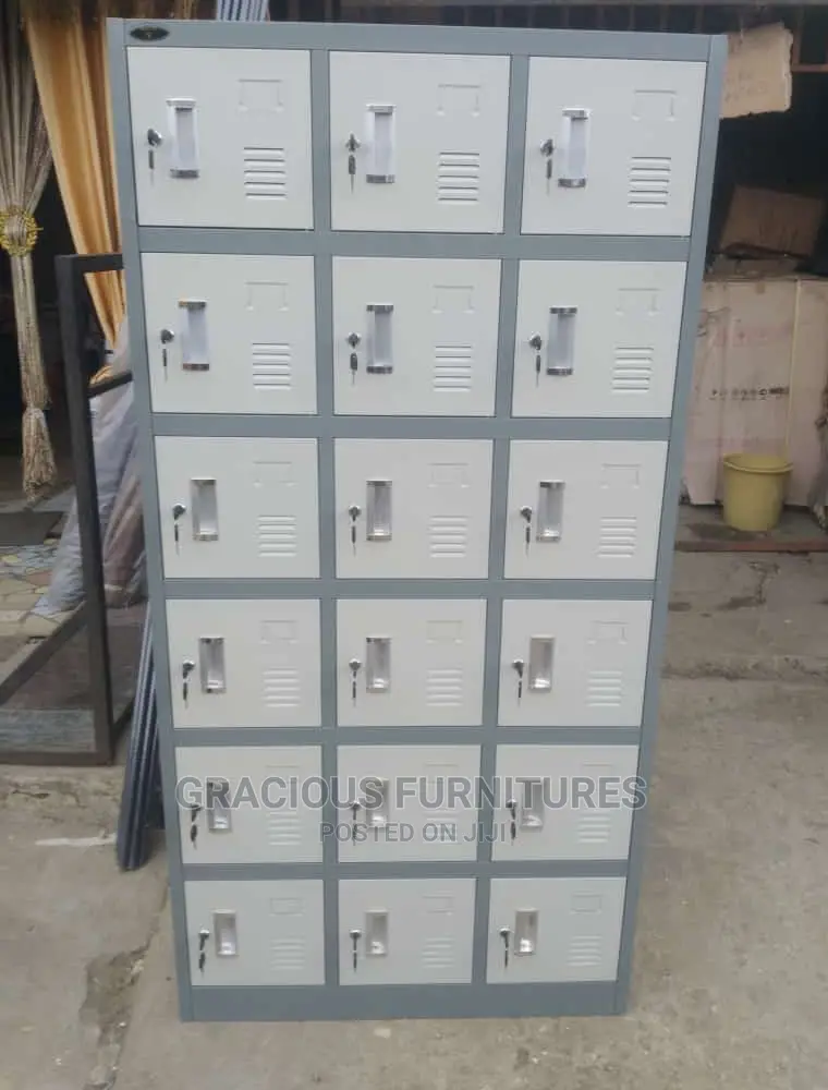 18 Doors Workers Locker