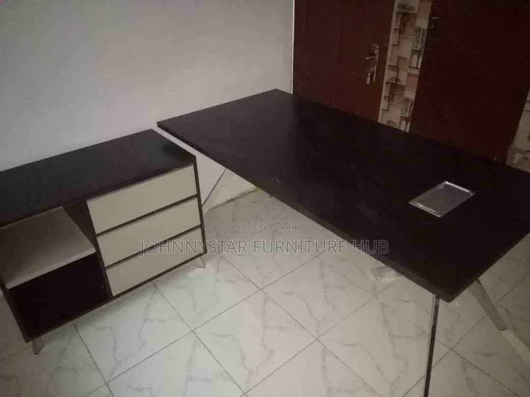 Unique Stainless Leg Executive Office Tables