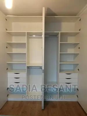 Luxury Wardrobe Unit