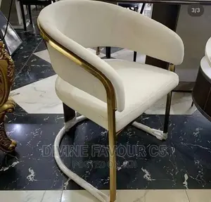 Comfortable Bar Chair