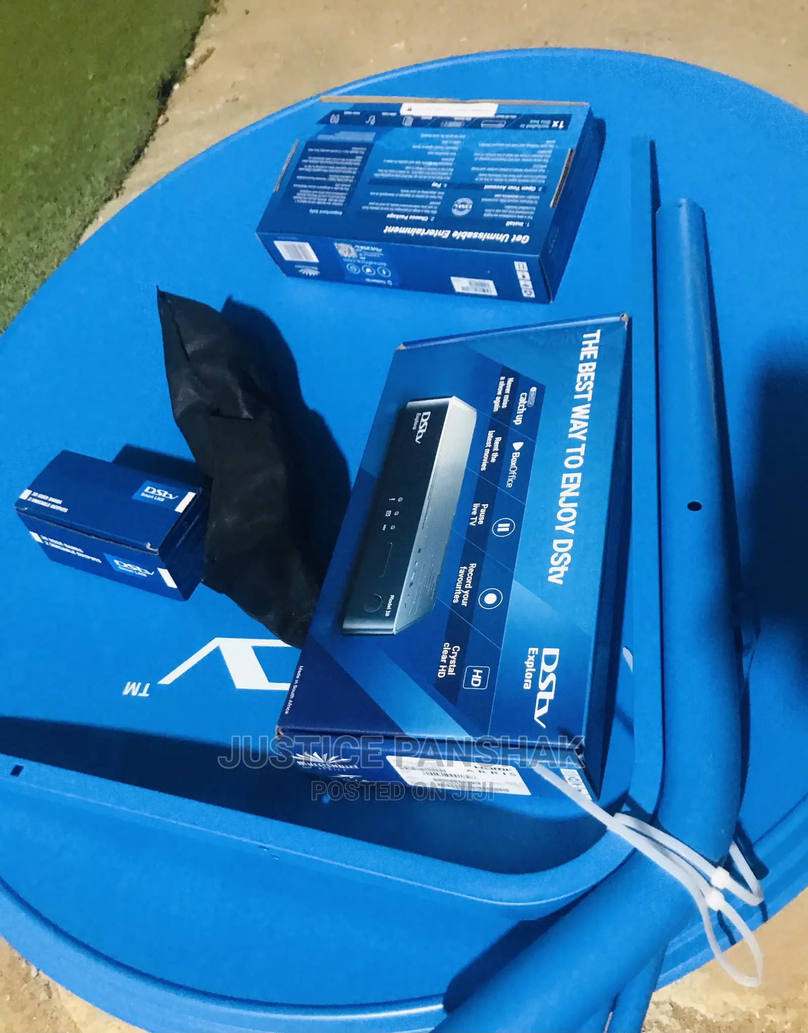 DSTV Explorer2a
