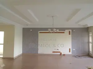 3bdrm Townhouse / Terrace in Apo District for rent