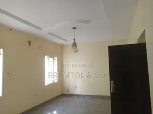 4bdrm Townhouse / Terrace in Apo District for rent