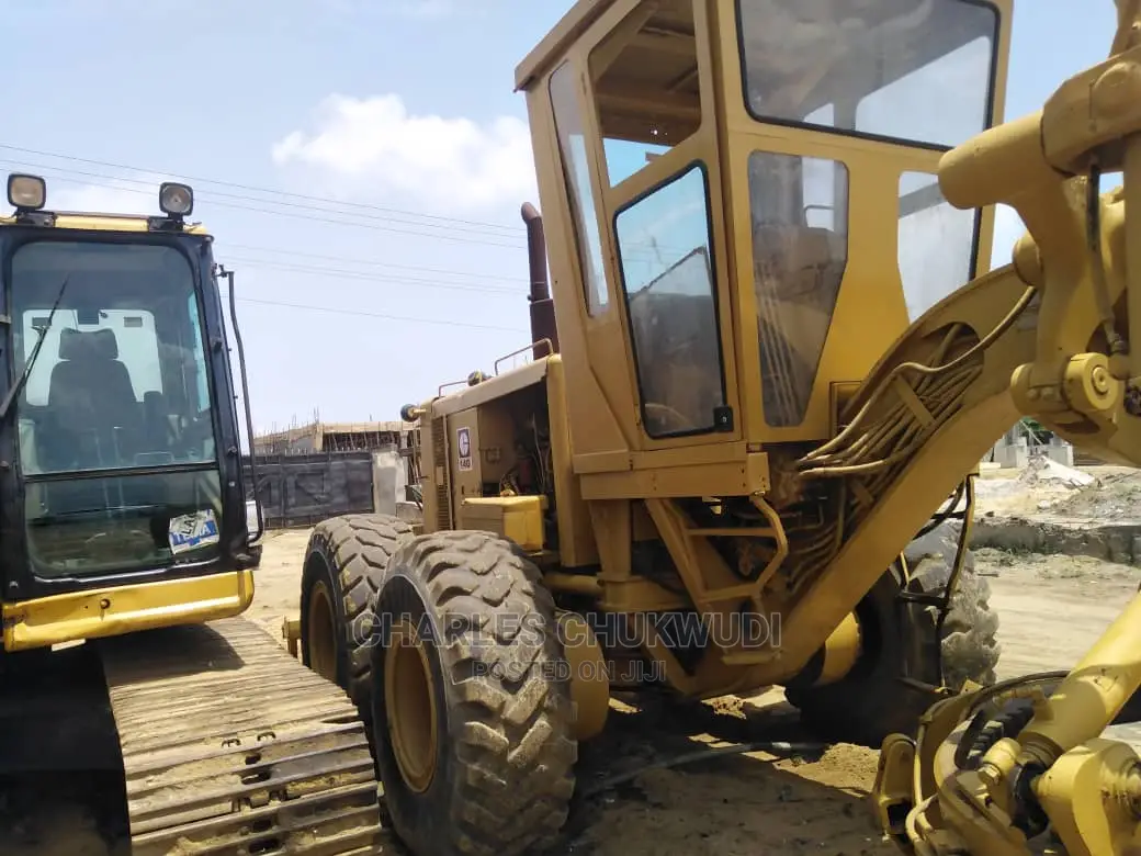 14g Grader With Ripper
