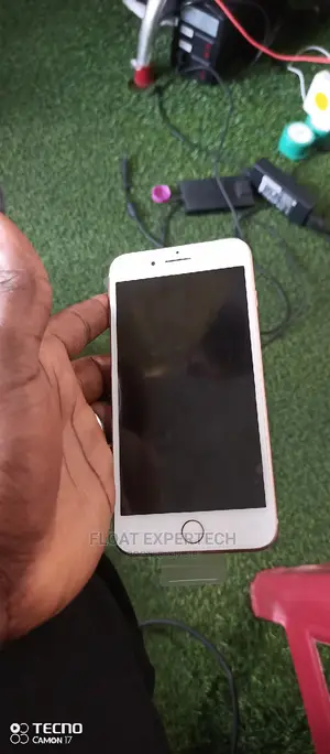 Apple iPhone 8 Plus 64 GB Gold