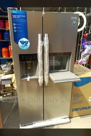 Midea Side by Side Fridge With Dispenser and Ice Cube Maker
