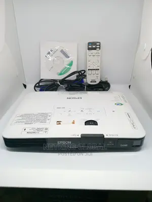 Epson EB-1795F Wireless Ultra-Portable Projector Full HD1080