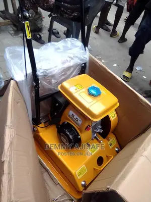 Original C--90 Robin Subaru Plate Compactor