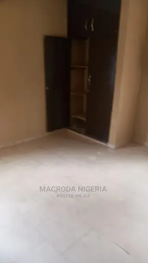 6bdrm Duplex in Adeniyi Jones Ikeja for rent