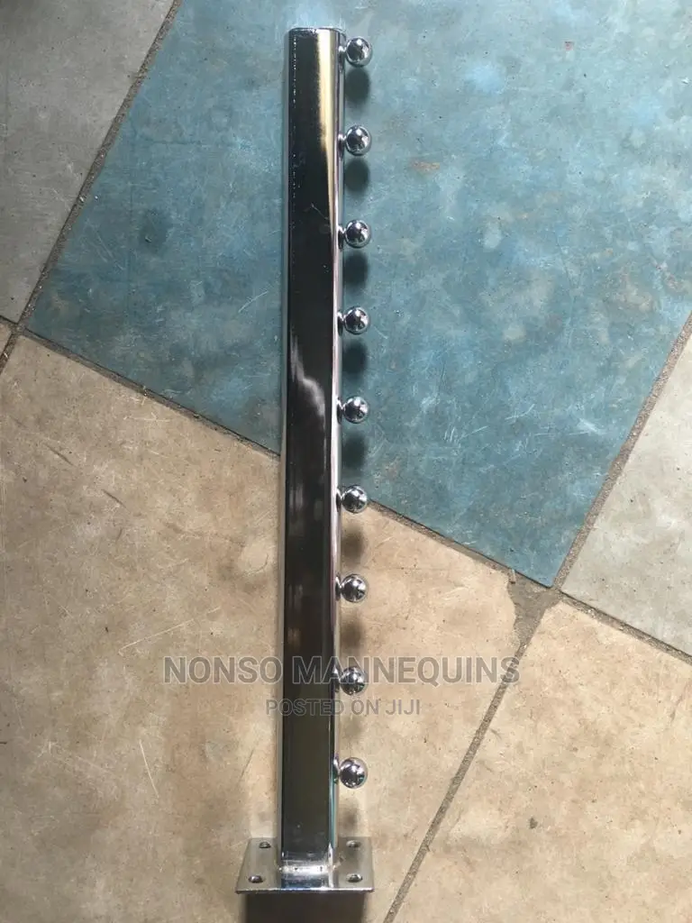 9 Pins Thick Wall Hangers