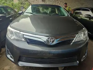 Toyota Camry 2013 Gray