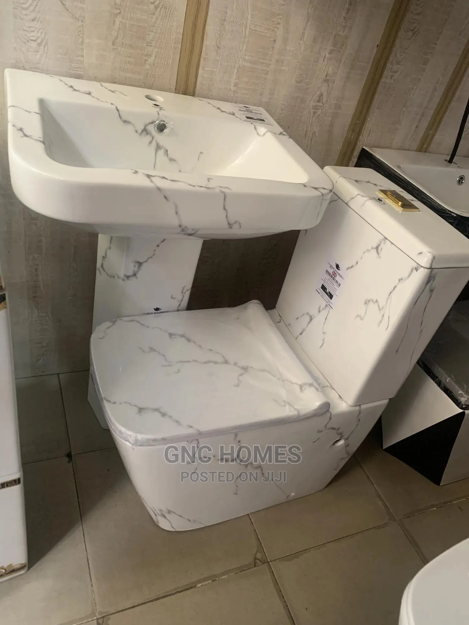 Executive Master WC Marble Color
