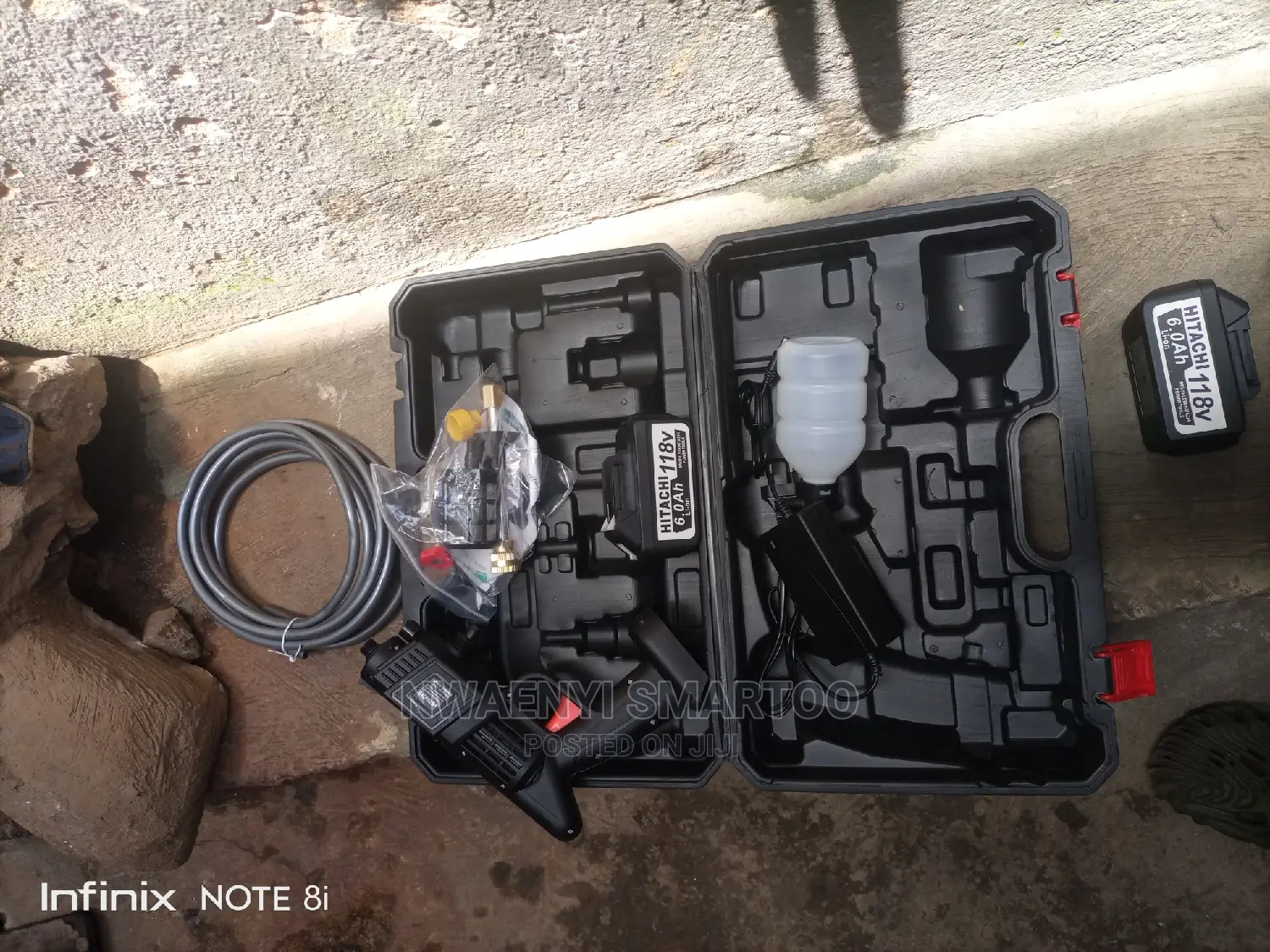 Battery Pressure Washing Machine (Hitachi)