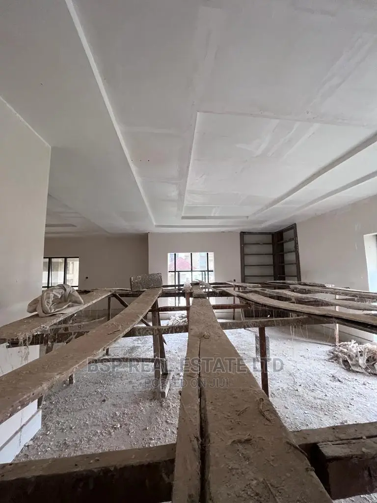 6bdrm Duplex in Maitama for rent