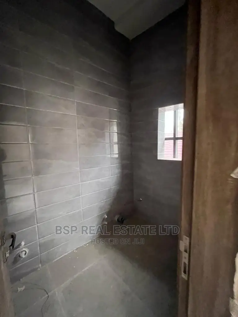 6bdrm Duplex in Maitama for rent
