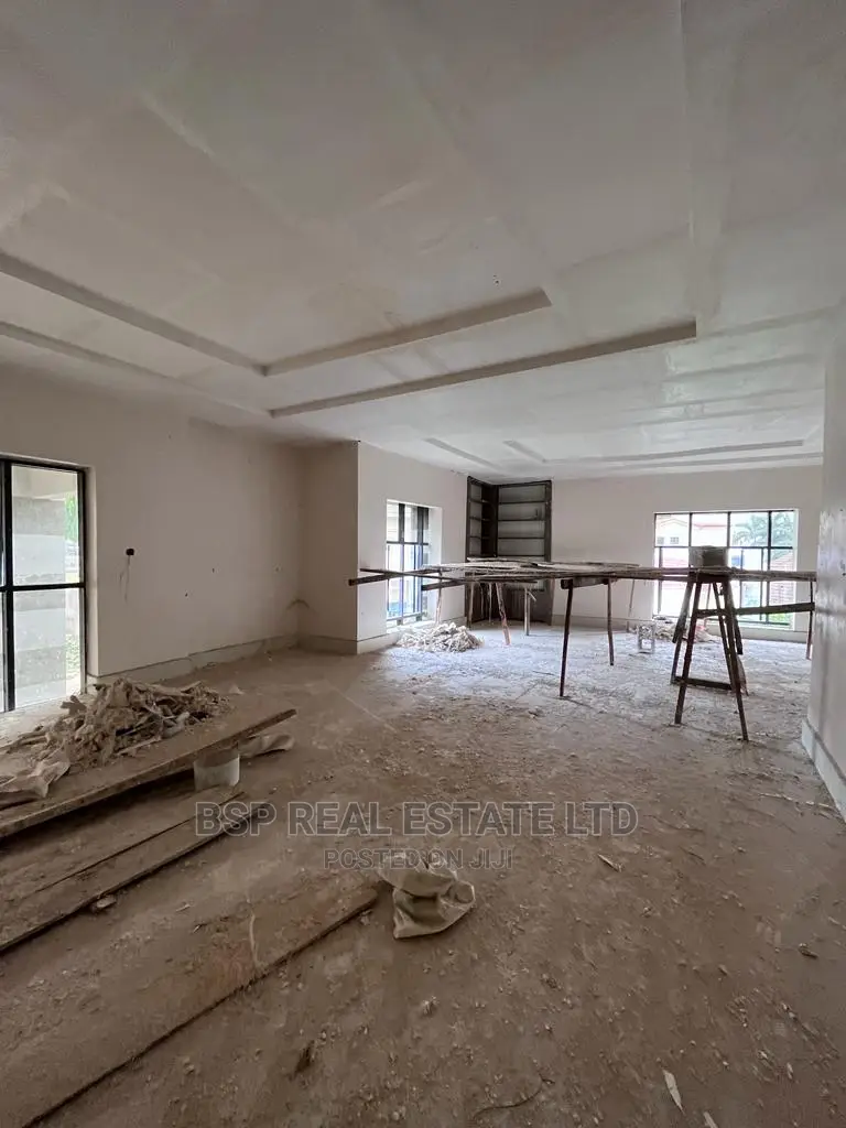 6bdrm Duplex in Maitama for rent