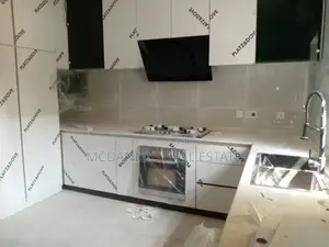 4bdrm Duplex in Adeola Odeku for rent