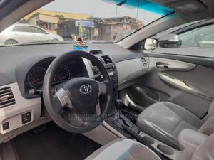 Toyota Corolla 2011 Black