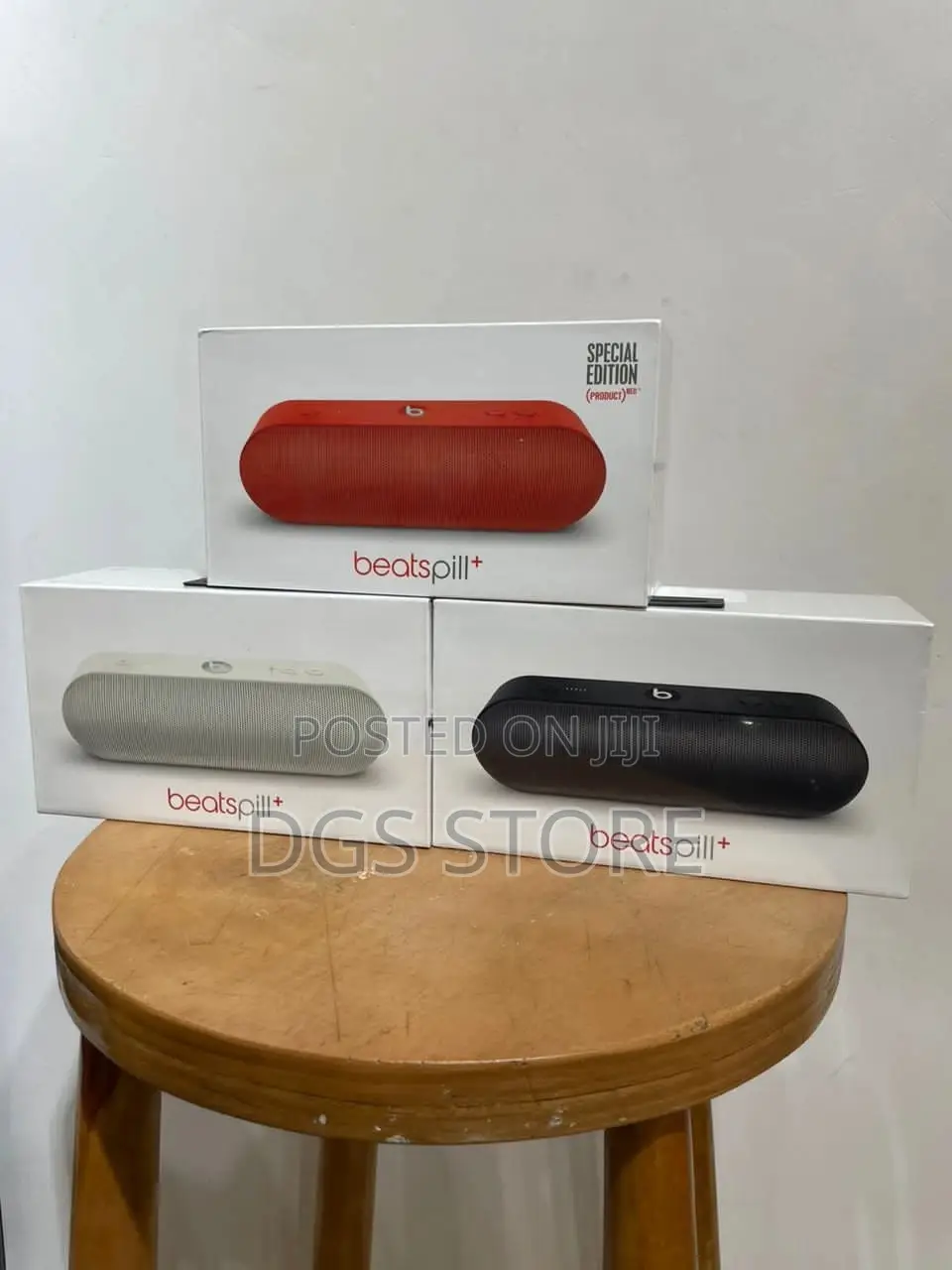 Beats Pill + Bluetooth Speaker