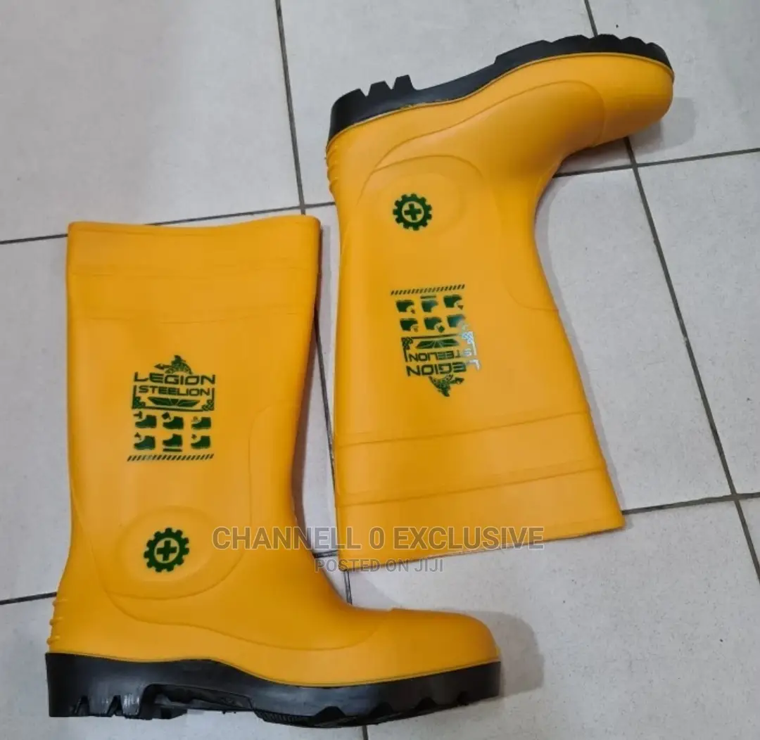 Premium Rubber Safety Boot