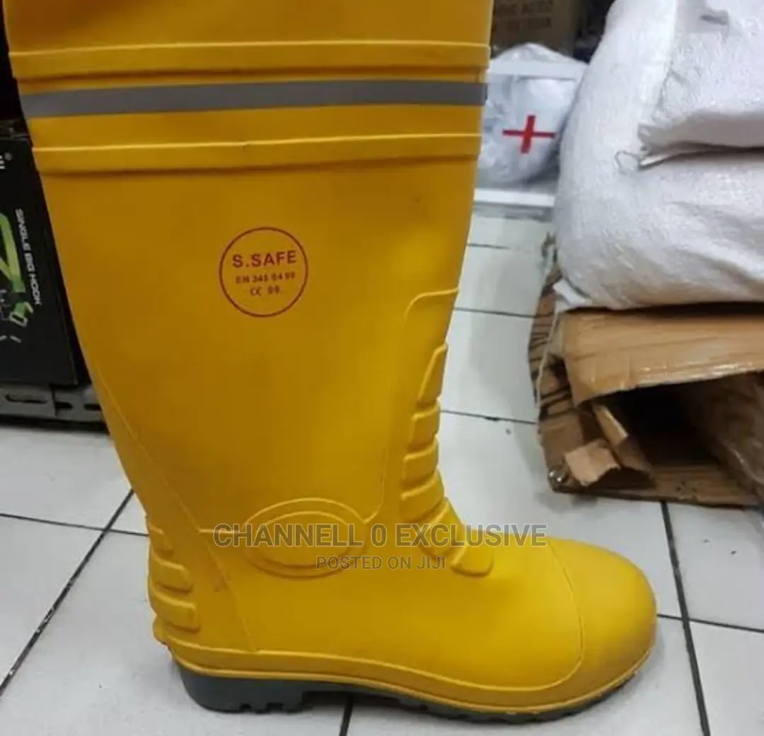 Premium Rubber Safety Boot