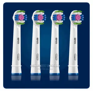 Oral- B 3D Max White Toothbrush Replacement Heads 4 Pack