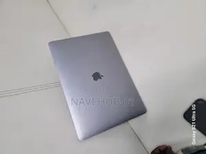Laptop Apple MacBook Pro 2017 16GB Intel Core I7 SSD 512GB