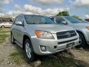 Toyota RAV4 2.5 Limited 4x4 2010 Silver