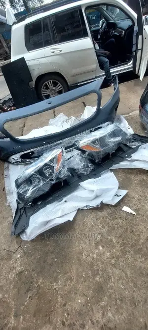 Mercedes-Benz GLA Headlights 250