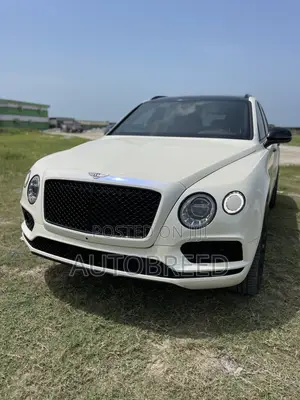 Bentley Bentayga 2018 White