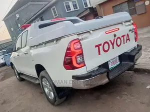 Carry Boy Boot Cover for Toyota Hilux 2018*+