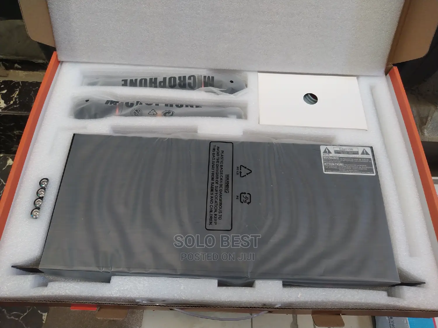 JBL Wireless Microphone Model VM500