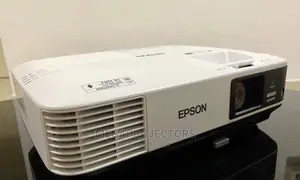 Tokunbo Epson Projector 5500 Lumens