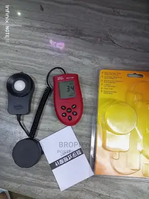 Digital Light Meter High Accuracy Photometer Lux Meter