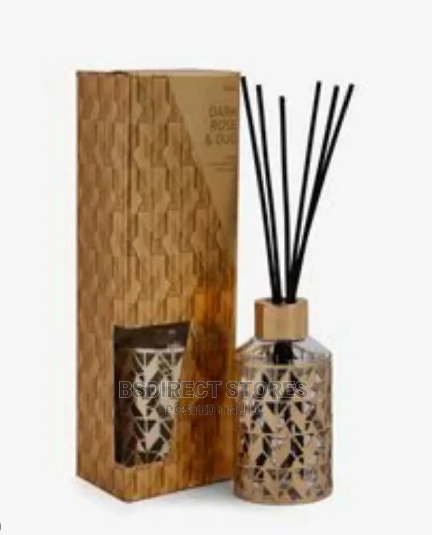 NEXT Dark Rose and Oud 100ML Rose Fragranced Reed Diffuser