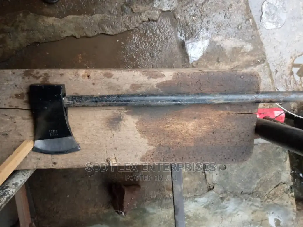 Heavy Duty Original Axe