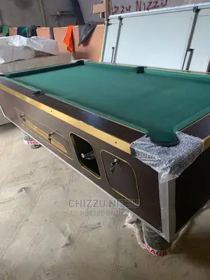 Luxurious Gold Fitting Marble Coin Operated Snooker Billiard