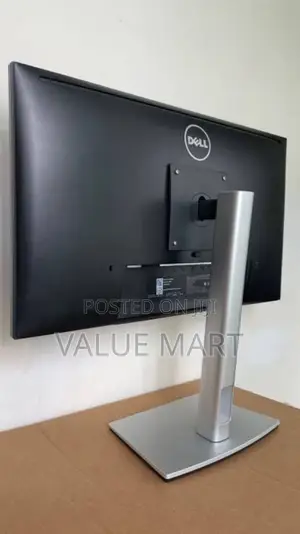 32 Inches Dell Monitor