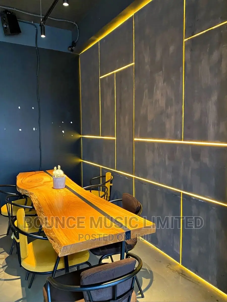 Pad Casting Studio Design
