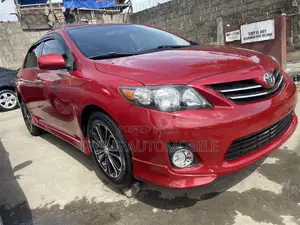 Toyota Corolla 2012 Red